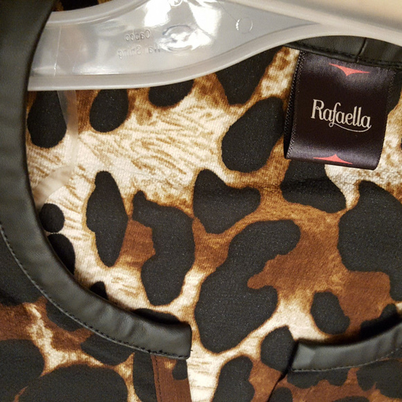 NWT Rafaella Womens black/brown (tawny) Sharkbite - Picture 3 of 6